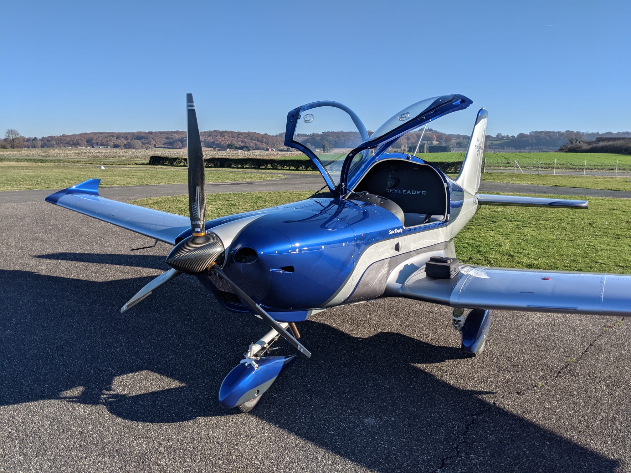 SkyLeader 400